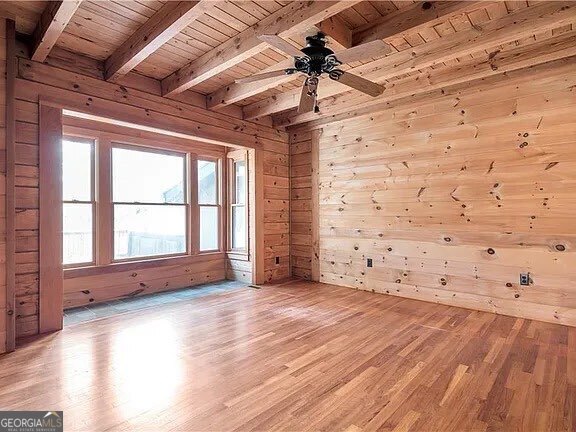 Photo - 2405 Mountain Rd