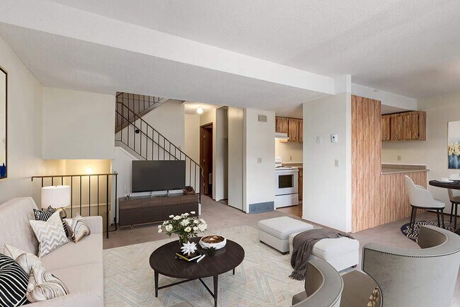 Photo - King's Alley