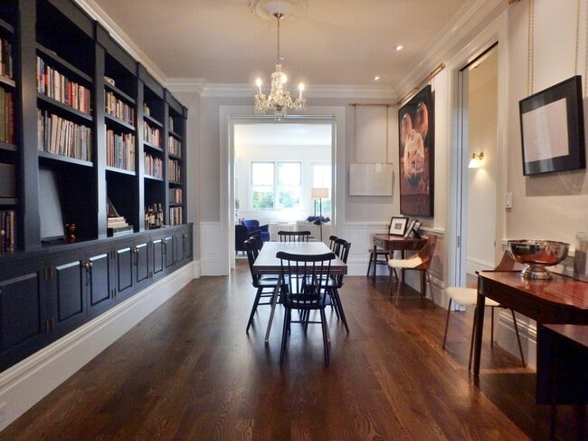 Photo - 2125 Broderick St