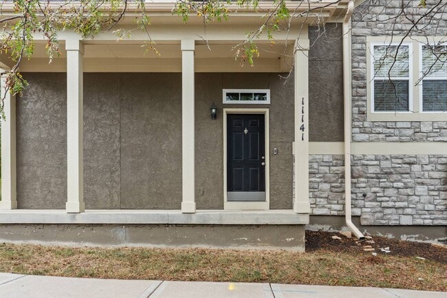 Photo - 11141 S Woodsonia Dr