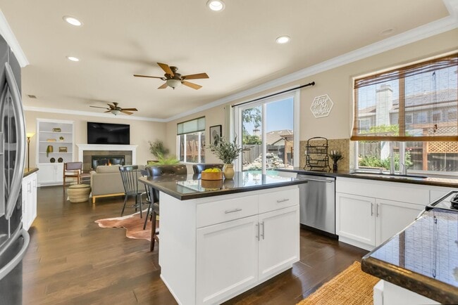 Photo - Amazing! 5 Bed 3 Bath Jewel of Roseville