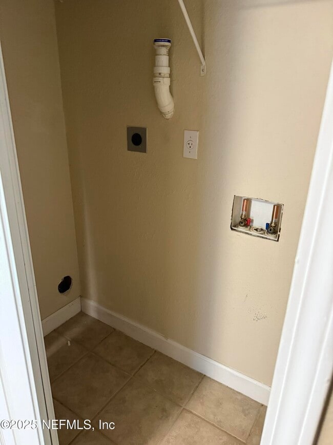Photo - 1800 Park Ave Unit 482