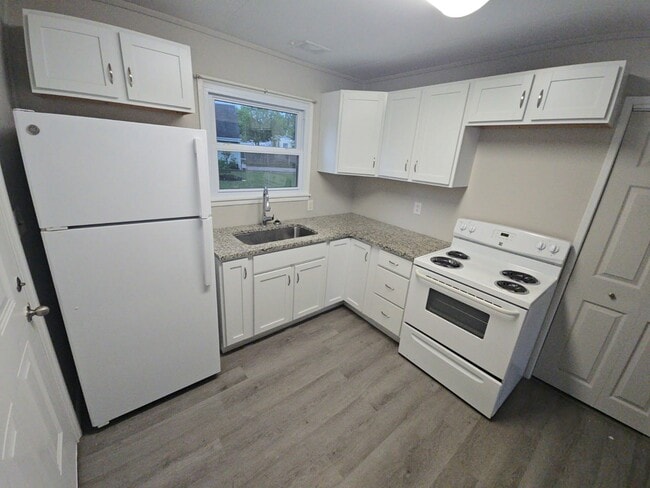 Photo - 1712 Garwood Dr