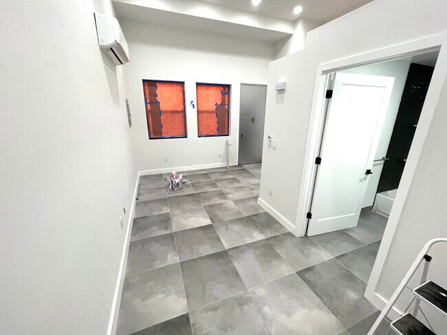 Photo - 237 Utica Ave Unit 1F