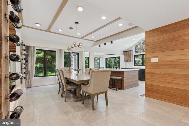 Photo - 1220 Valley Rd