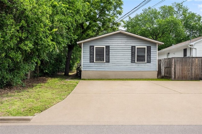918 E 50th None