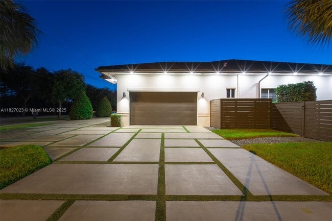 Photo - 10203 SW 136th St