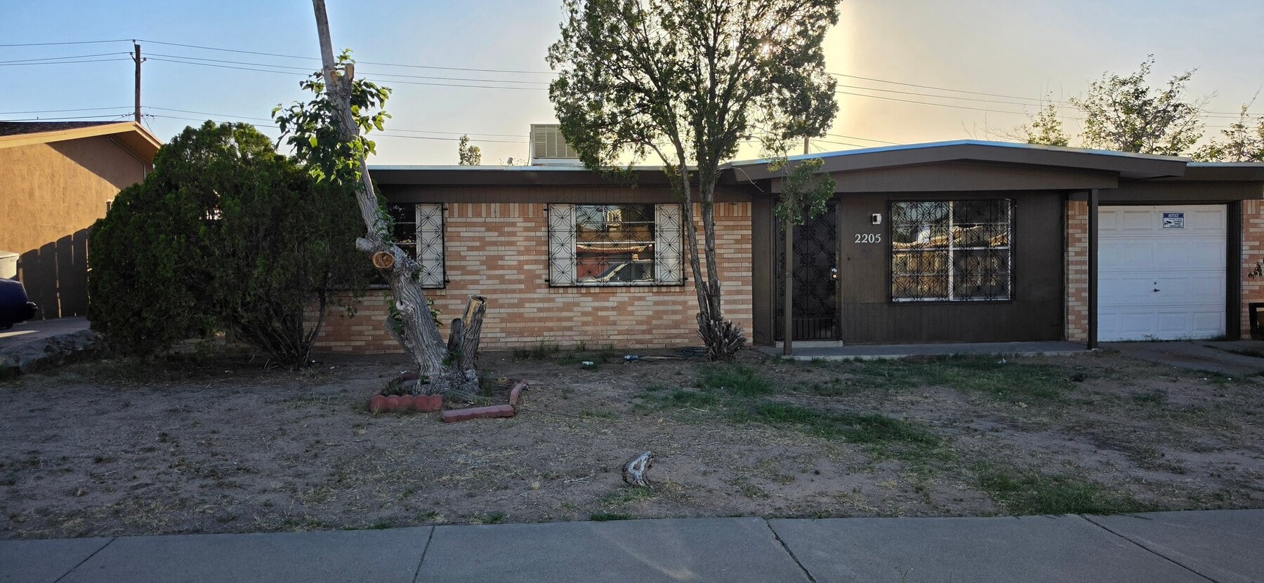 Photo - 2205 Escarpa Dr