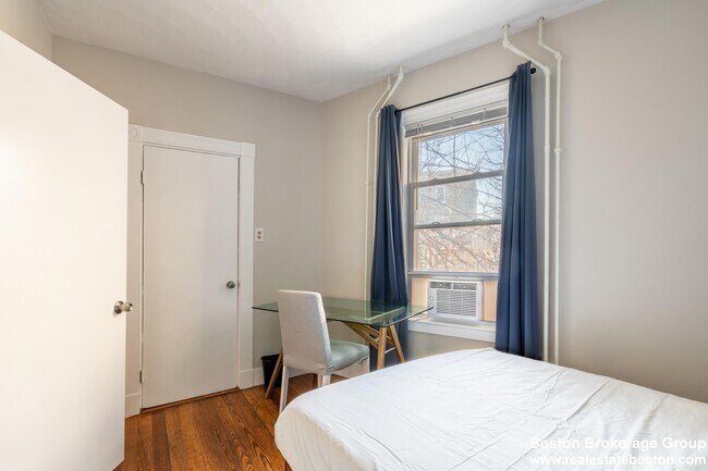 Photo - 14 Elder St