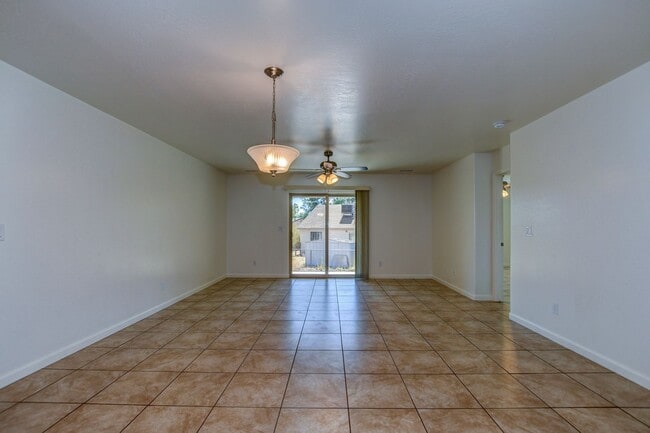 Photo - 7105 E Dodge Cir Unit 2