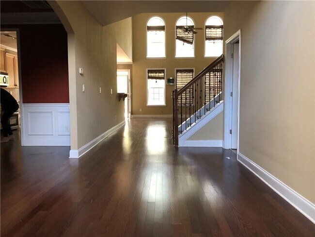 Photo - 3449 Rosecliff Trace NE