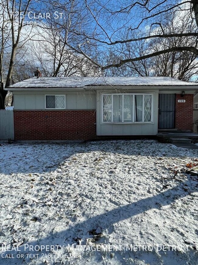 Great large Ranch Home in Inkster - Great large Ranch Home in Inkster