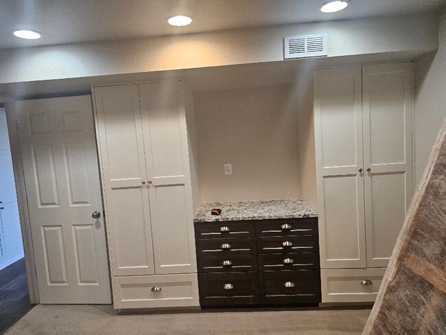 Photo - 3317 S Eastern Rd Unidad A