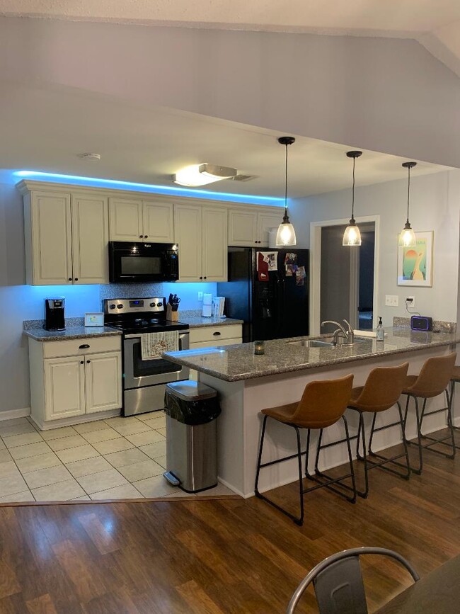 Photo - 133 Sea Pines Dr