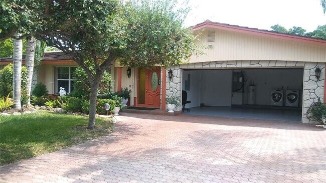 Photo - 3881 NW 100th Ave