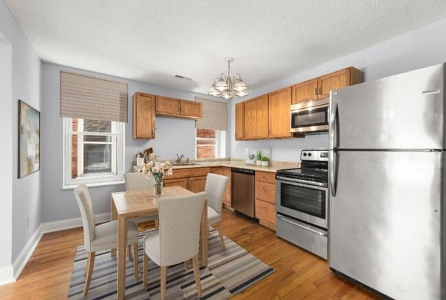 Photo - 3911 Castleman Ave