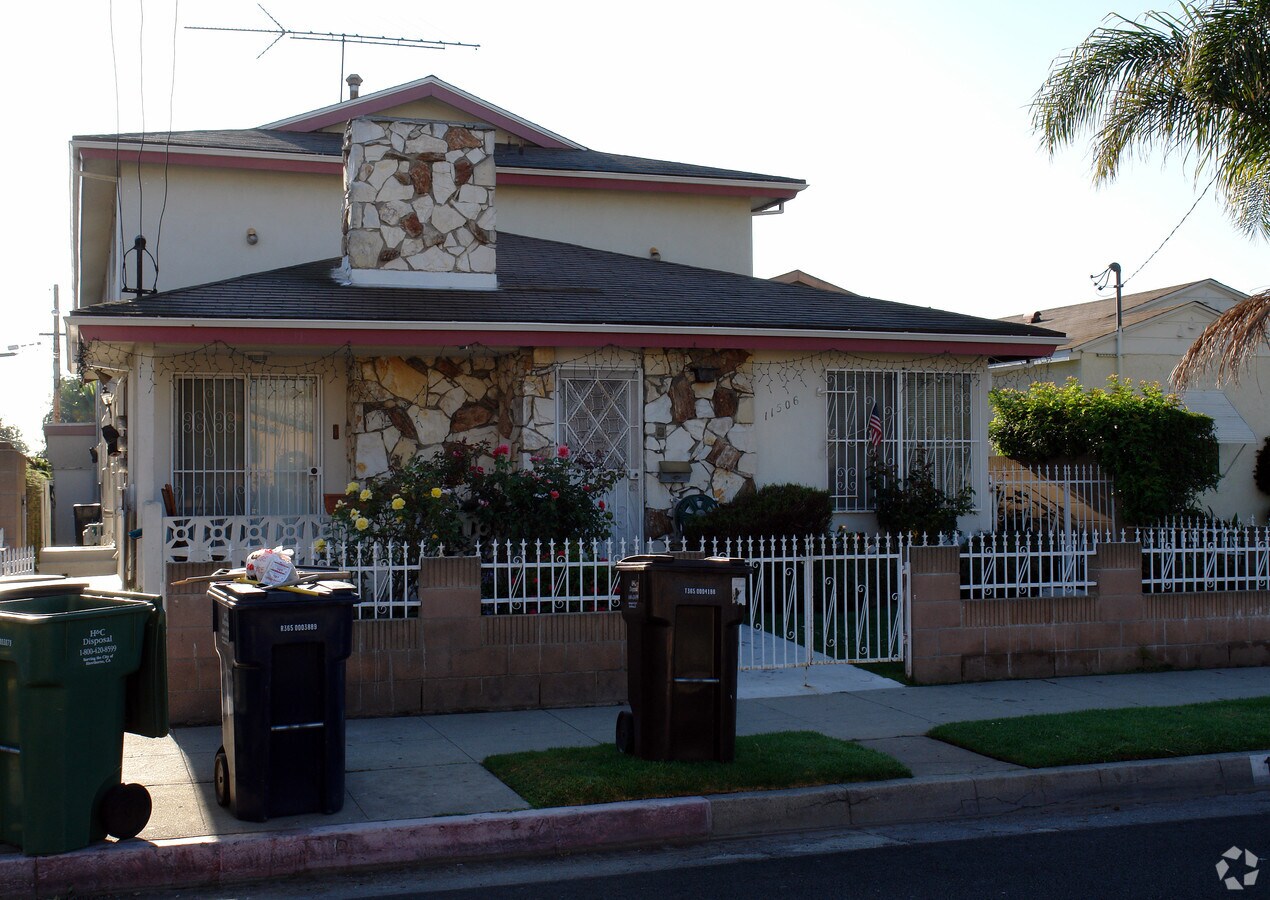 Photo - 11506 Truro Ave