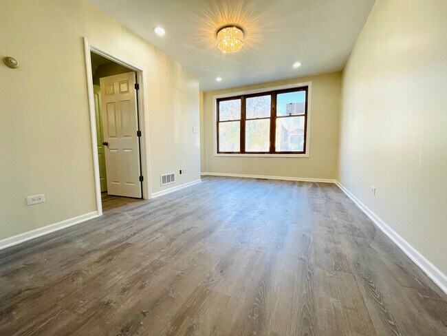 Photo - 2912 S Princeton Ave Unit 1