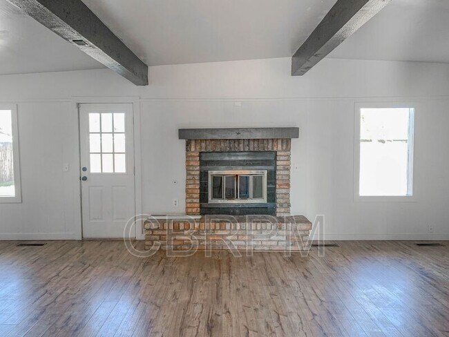 Photo - 2510 47th St