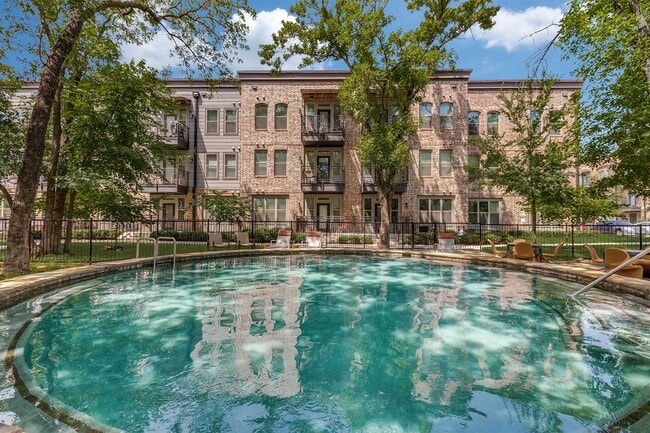 Building Photo - The Canal Rental