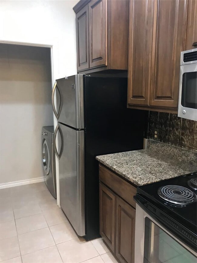 Photo - 12166 Metric Blvd Unit 1007