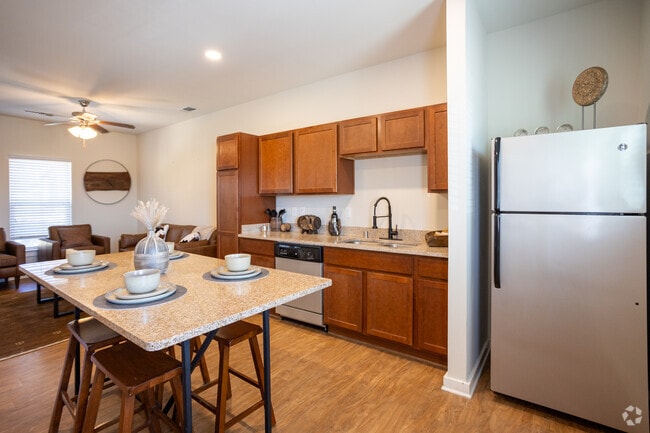 5BD, 5BA - 1932SF - Cocina - Diamond Elite Luxury Townhomes