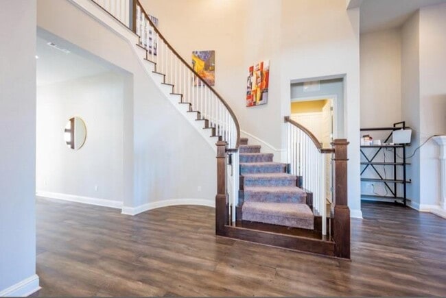 Photo - 4003 Logan Ridge Dr