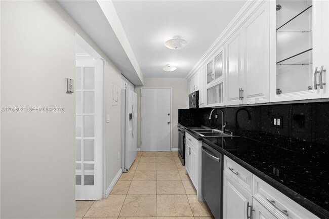 Photo - 18011 Biscayne Blvd Unit # 902