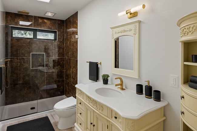 Photo - 451 Laureles Grade Rd