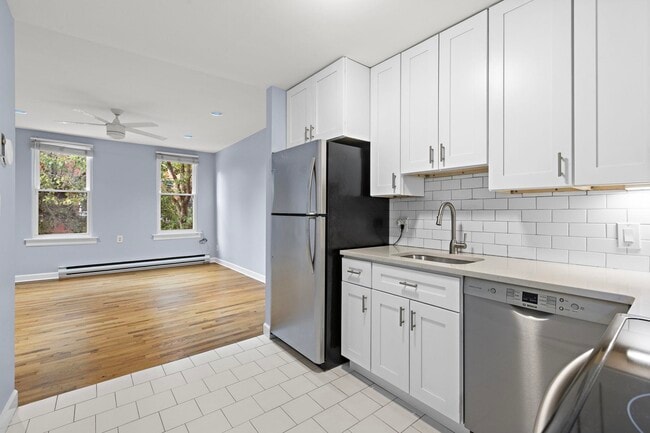 Photo - 607 1st St Unit 2F