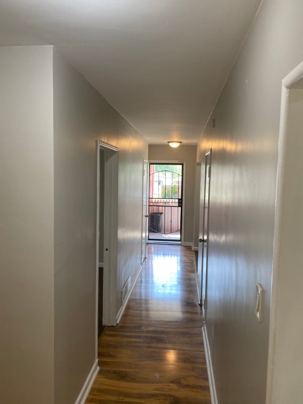 Photo - 6474 St Marys St