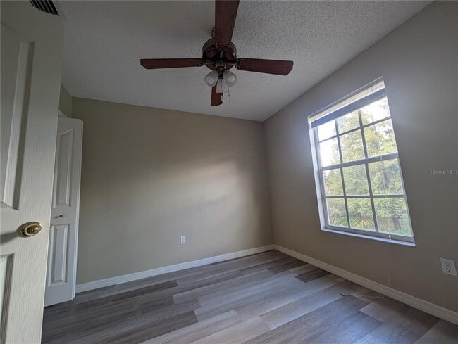 Building Photo - 4321 Deermont Cir