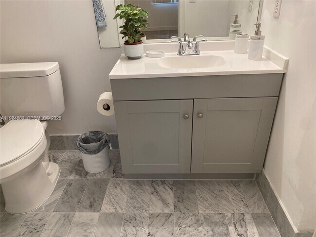 Photo - 400 SW 134th Way Unit 102F