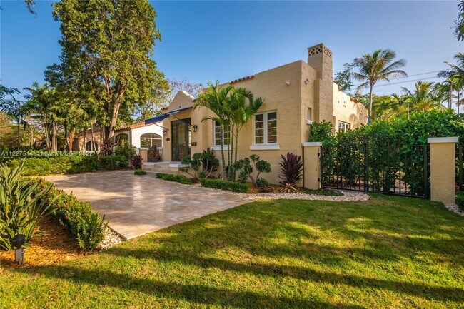 Photo - 808 Majorca Ave