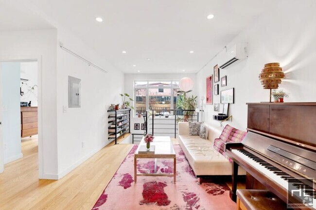 Building Photo - 2 bedroom in BROOKLYN NY 11237 Unit 1B Rental