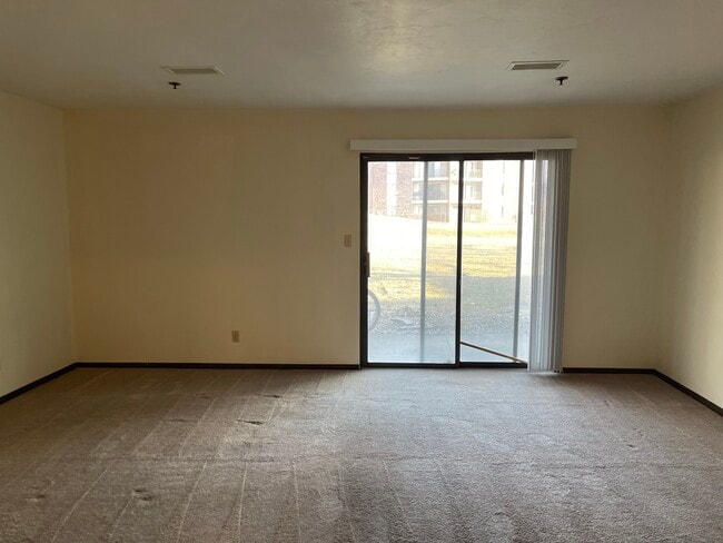 Building Photo - 1510 Northbrook Dr