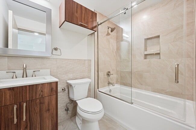 Photo - 3729 Lancaster Ave Unit 401