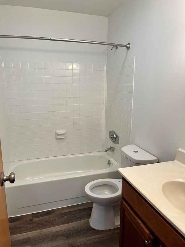 Photo - Leasing Agent Unidad 35-208