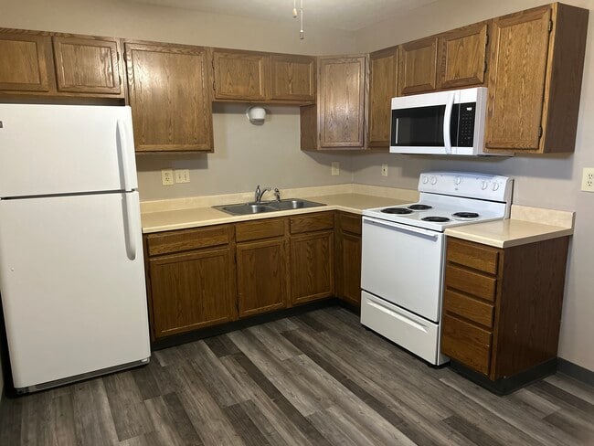 South Pine Apartments