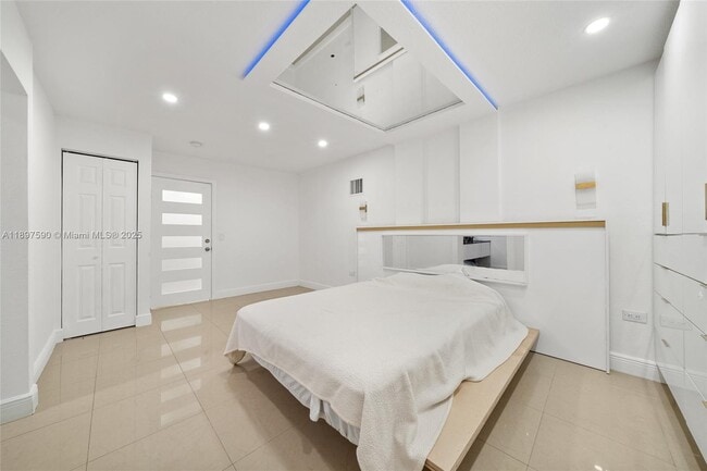 Photo - 845 NW 2nd St