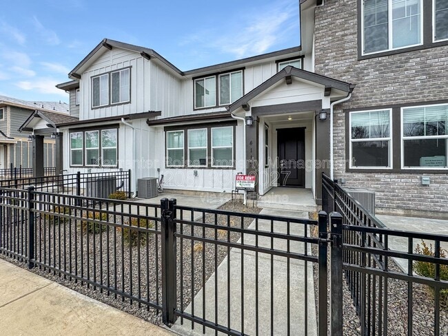 Building Photo - 4117 W Steel Grey Ln