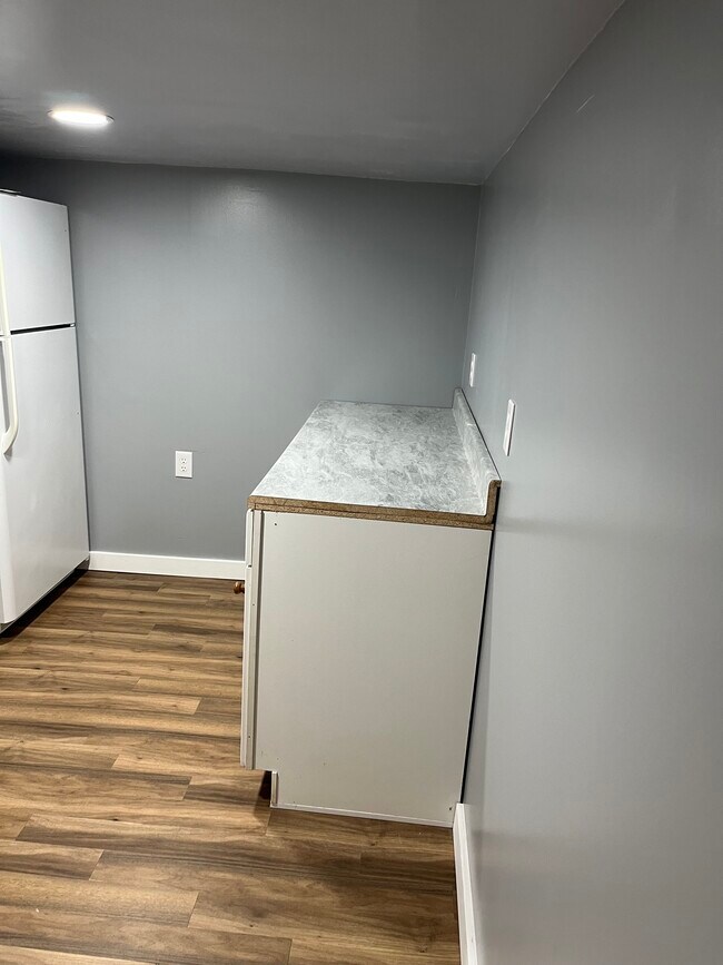 Kitchen - 10 Bresock Ln Unit #4 Basement