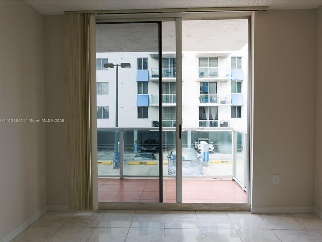 Photo - 5091 NW 7th St Unidad 710