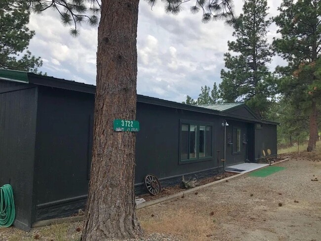 Building Photo - 3722 Upper Dam Dr