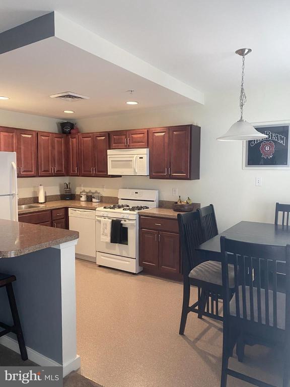 Photo - 1600 Church Rd Unit B-213