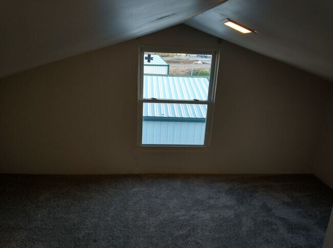 Photo - 606 S Maple St Unit C