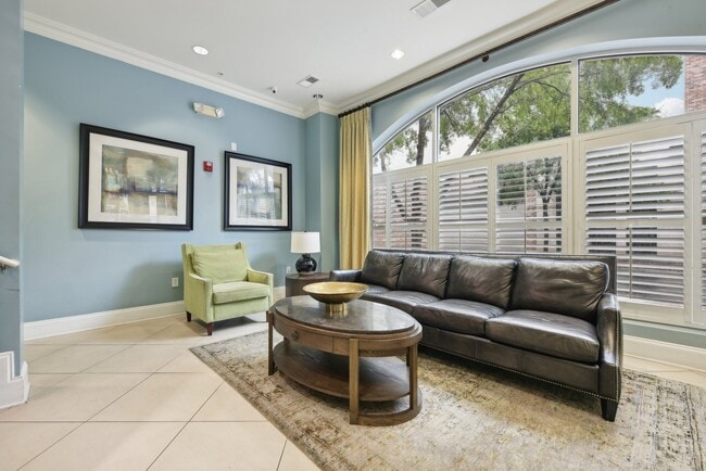 Live Oak Apartments LLC Ashley Square