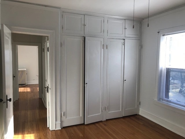 Building Photo - 534 Hinman Ave Unit E2