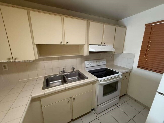 Photo - 6055 W 19th Ave Unit 410