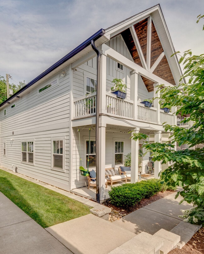 710 Buchanan St Unidad 8